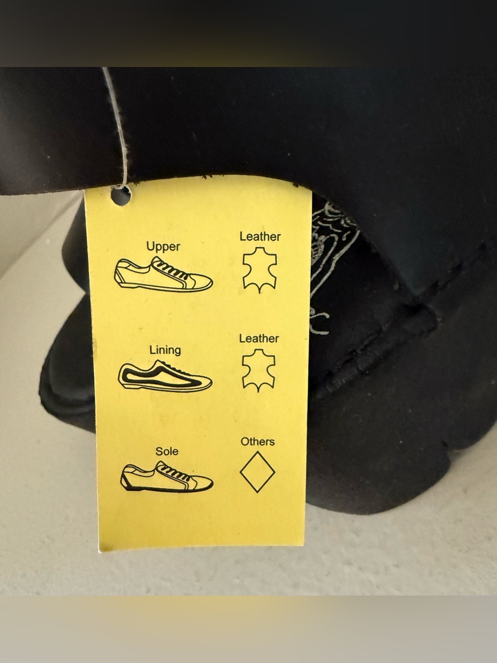 FLY LONDON NWT Egly Leather Black Sandals - Picture 11 of 11